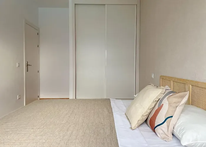 Casa Bezunia, Apartment *